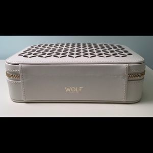 Wolf leather jewelry travel case.